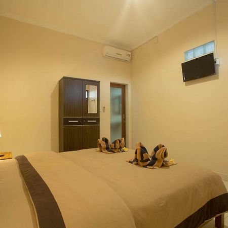 Wingsu Guest House Canggu Esterno foto