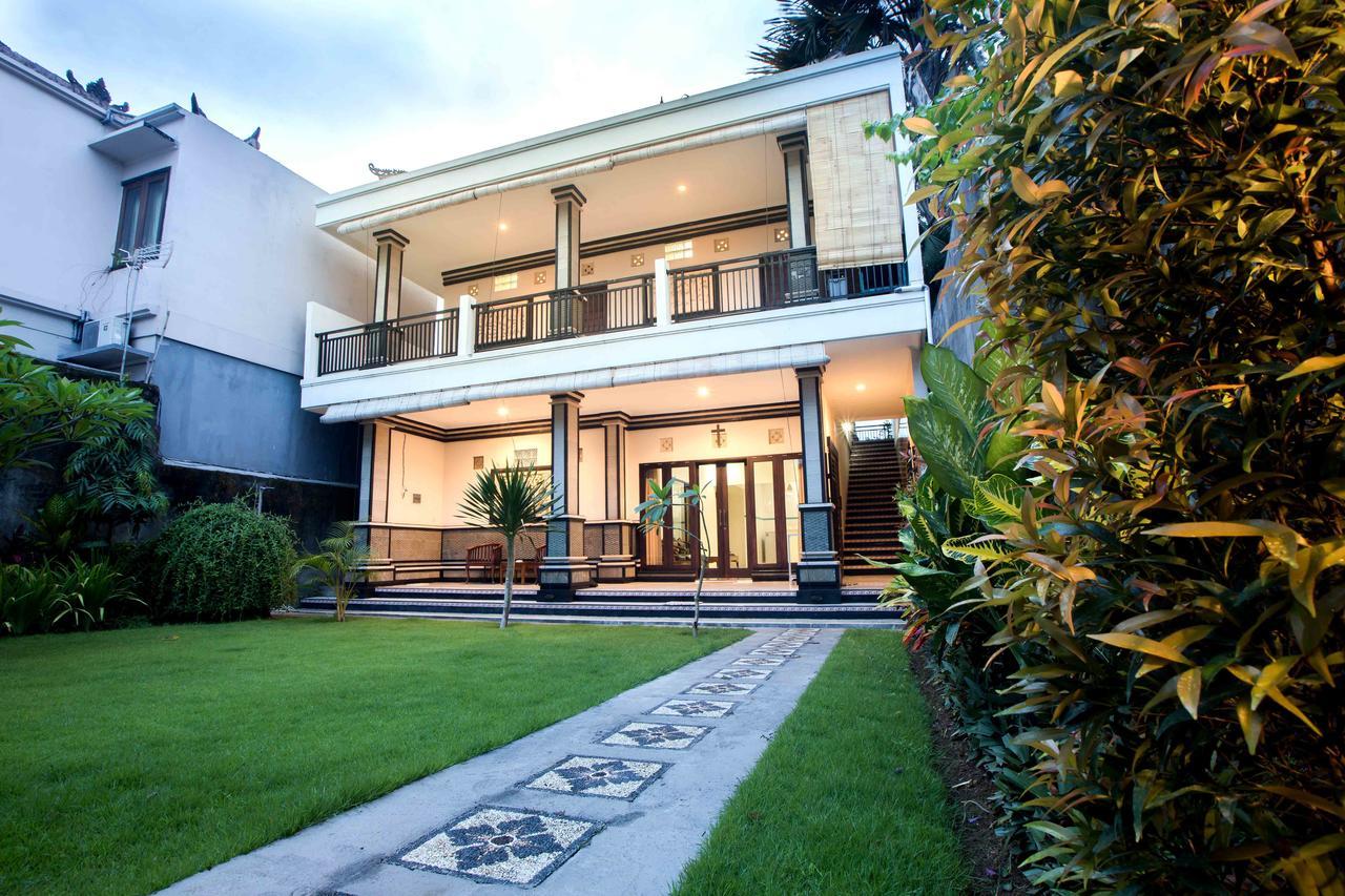 Wingsu Guest House Canggu Esterno foto