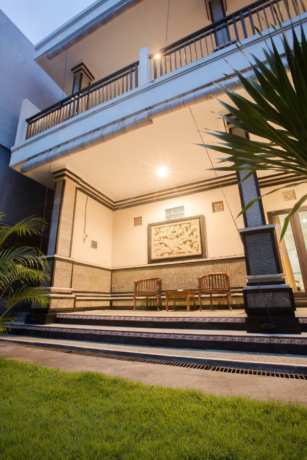Wingsu Guest House Canggu Esterno foto